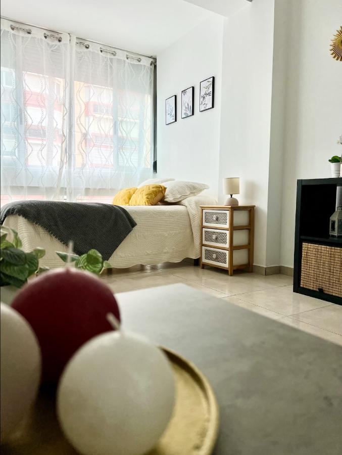 Precioso Estudio Con Piscina, Junto A La Playa Torre Del Mar Kültér fotó